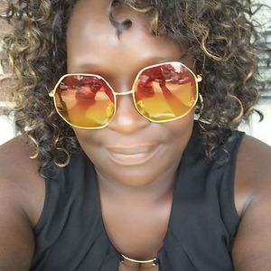 Meet your Posher, Tracy